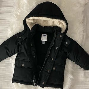 Old Navy Winter Coat in Black